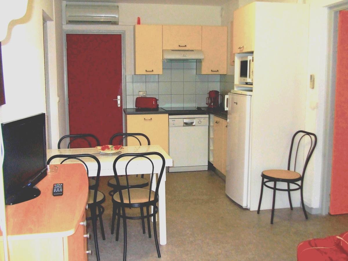 Les Pavillons Du Rooy Apartment Salies-de-Béarn Exterior foto